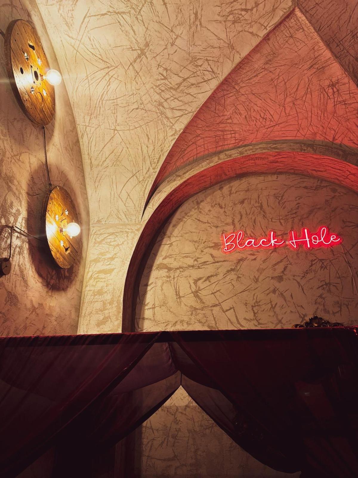 Black Hole Rooms Catane Extérieur photo