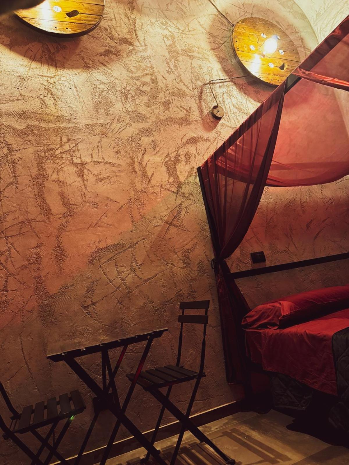Black Hole Rooms Catane Extérieur photo